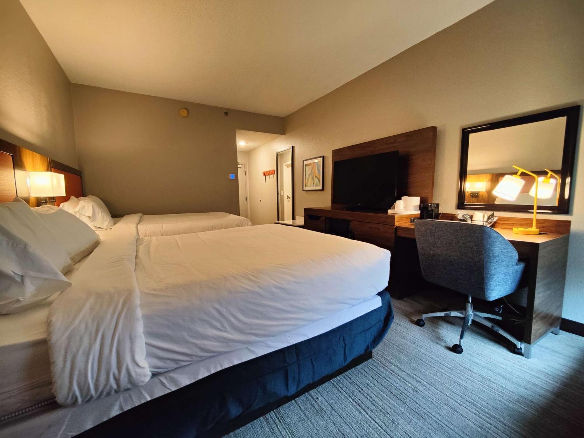 Hampton Inn Atlanta/פיצ'טרי סיטי מראה חיצוני תמונה