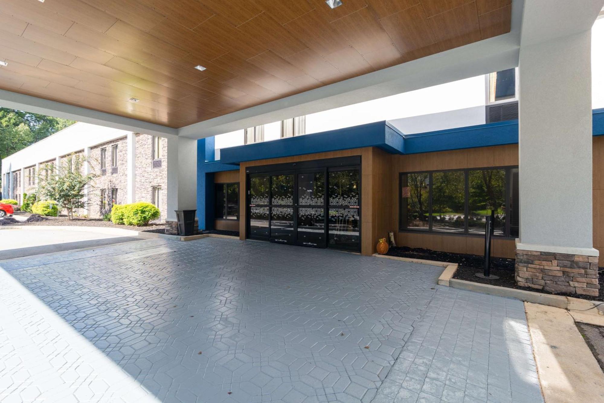 Hampton Inn Atlanta/פיצ'טרי סיטי מראה חיצוני תמונה
